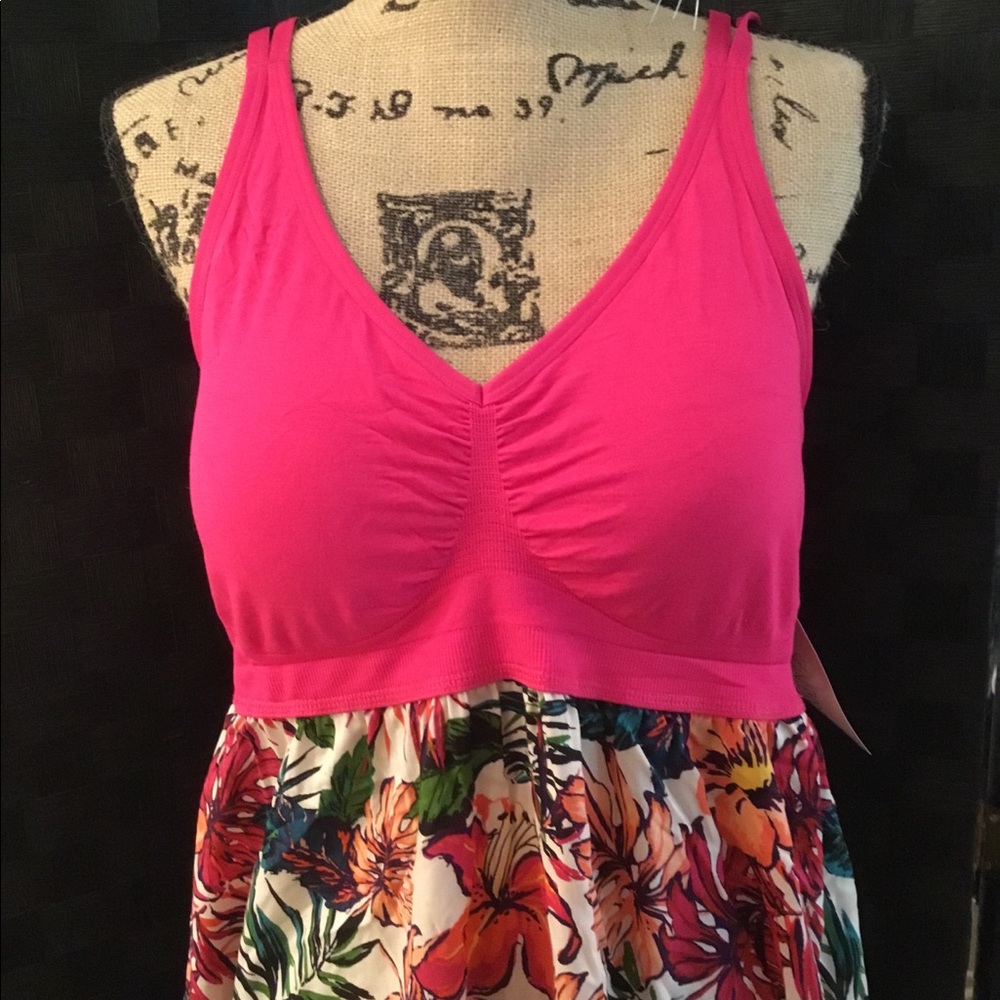 BNWT...summer cover up!💕